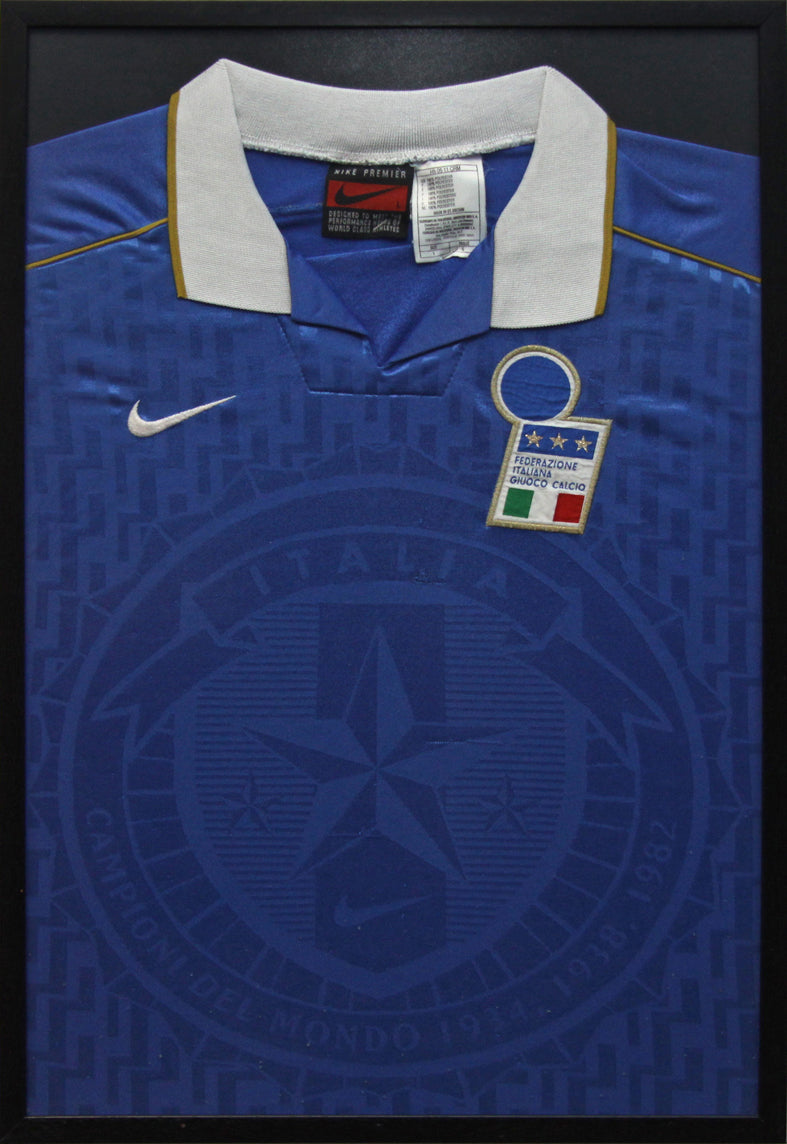 Framed Retro Italy Shirt 1994